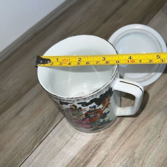 Vintage Hand Painted Porcelain Tea Cup And Lid Gold Trim From China CottageCore - Picture 10 of 11